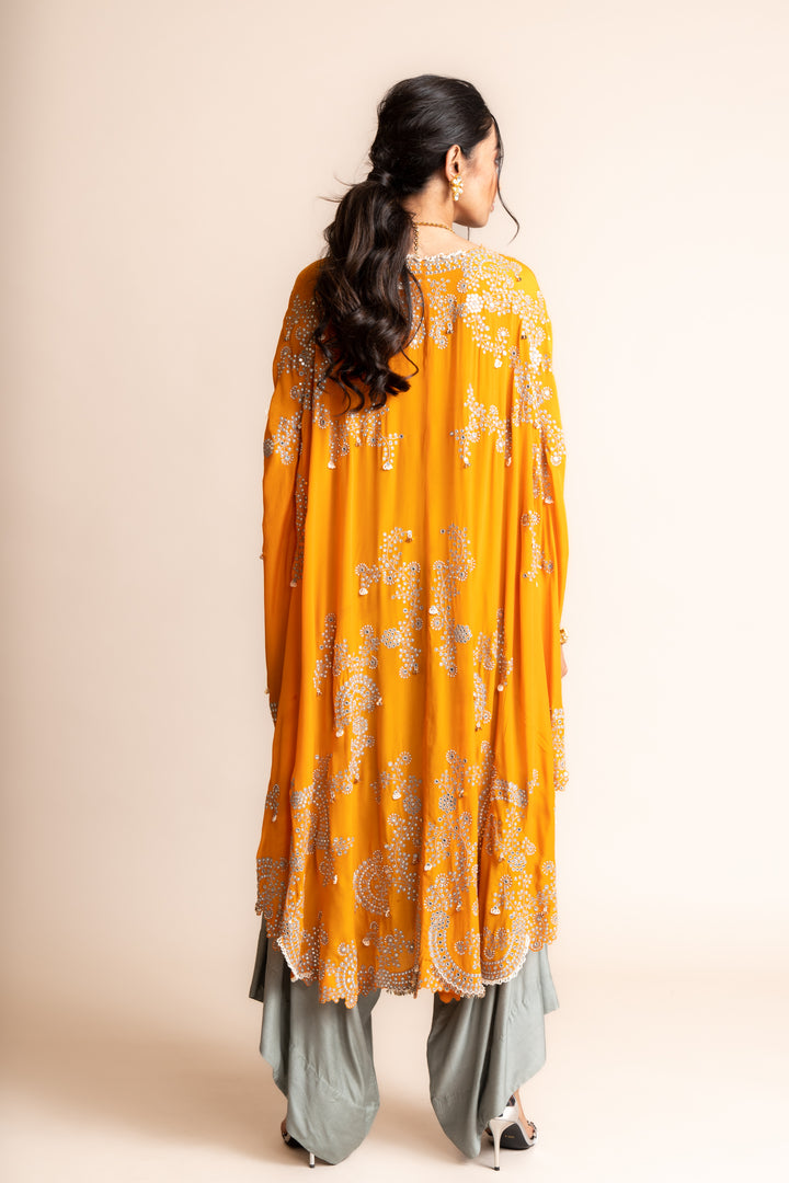 CAPE WITH PANTS SET - 1