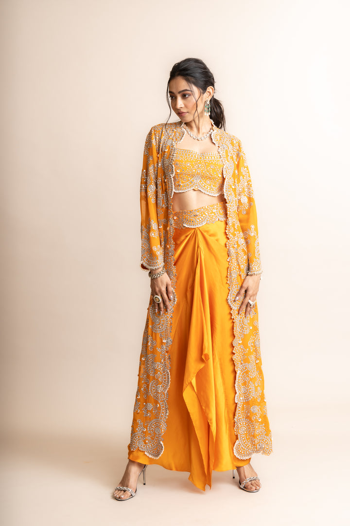 JACKET AND SKIRT SET