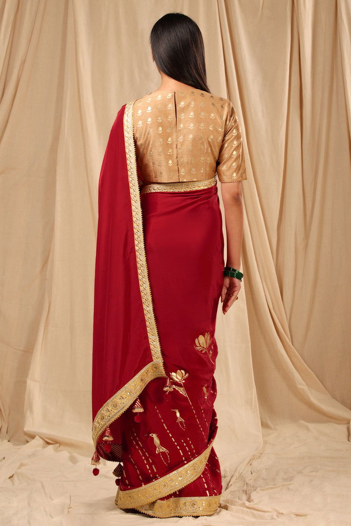Maroon Mayfly in the Garden Saree